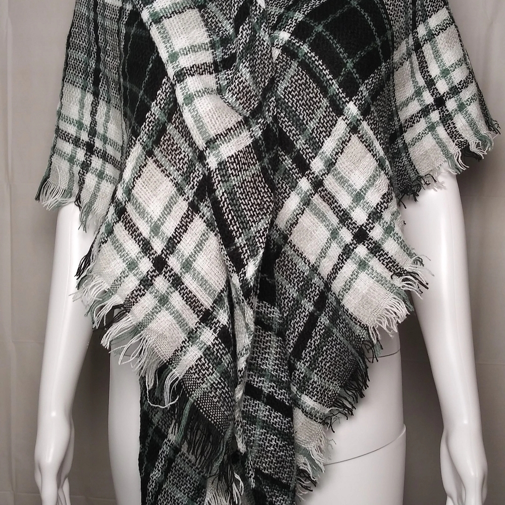 #2-Plaid Fringe Shaw
